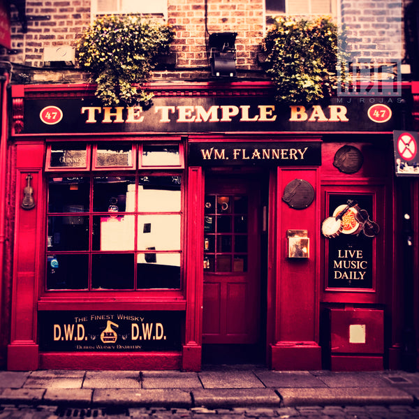 "The Temple Bar" Giclee Photography Print